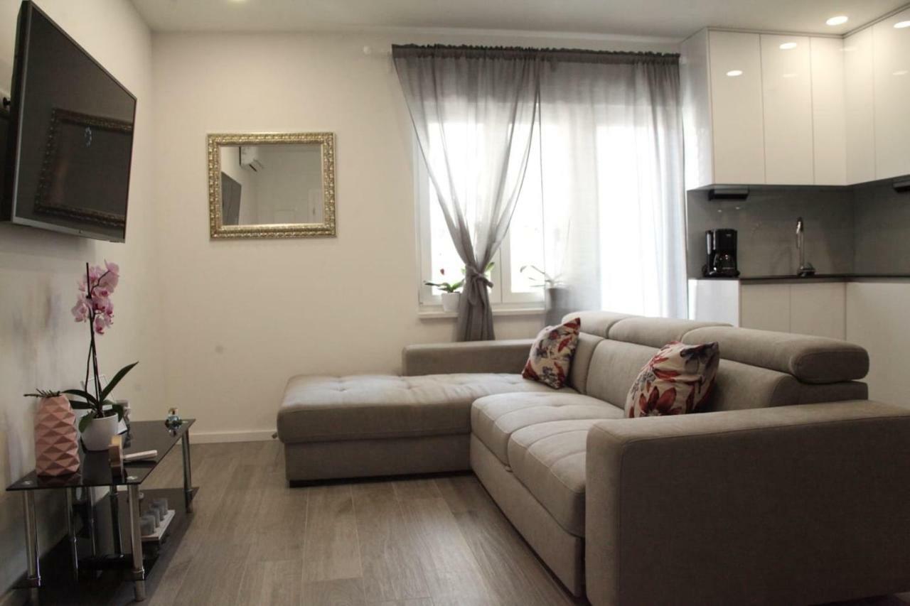 Apartments Holiday Baška Voda Eksteriør billede