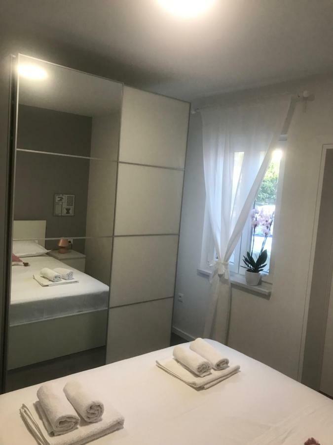 Apartments Holiday Baška Voda Eksteriør billede